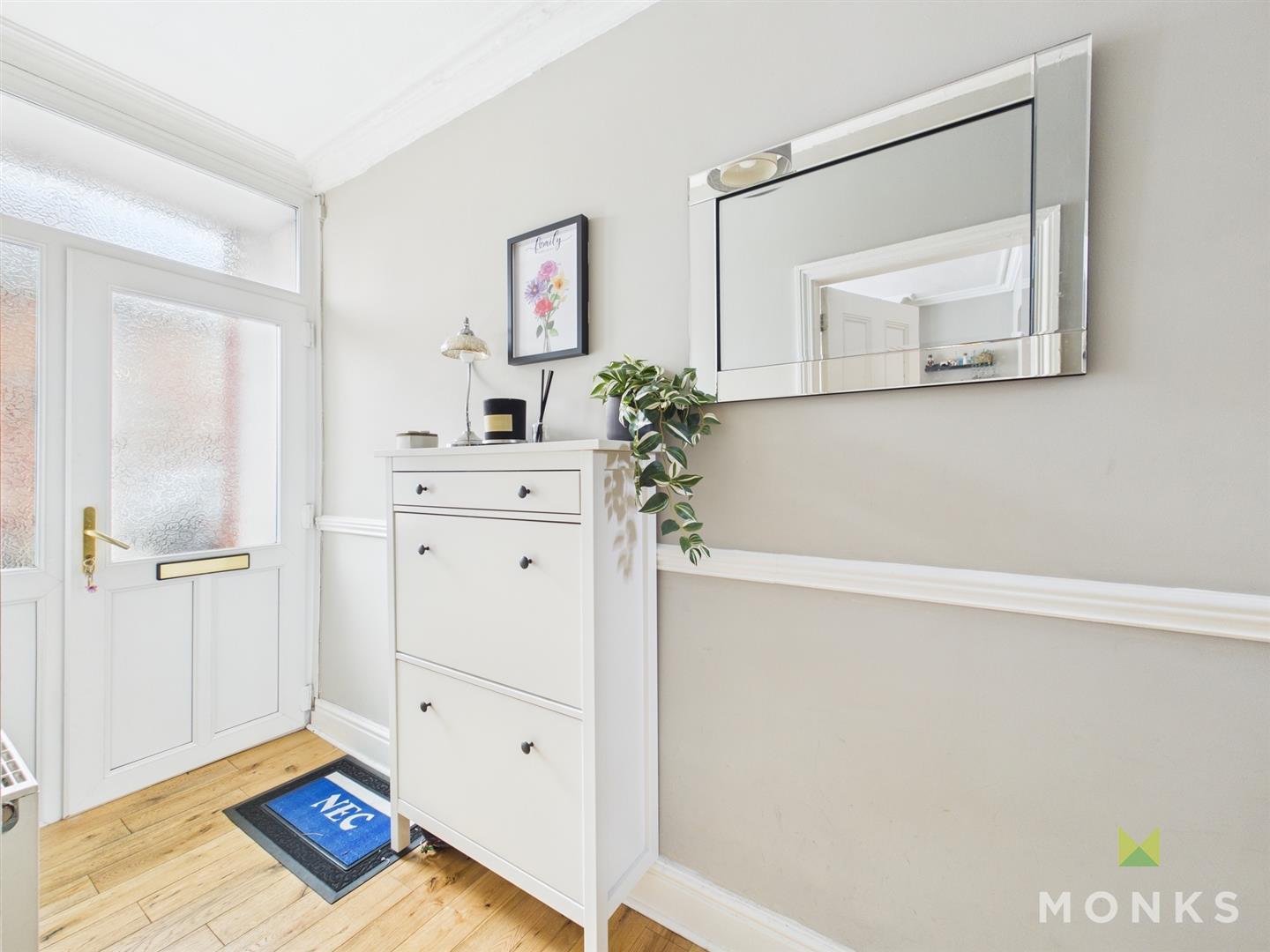 25 Stewart Road, Oswestry, SY11 2HB For Sale